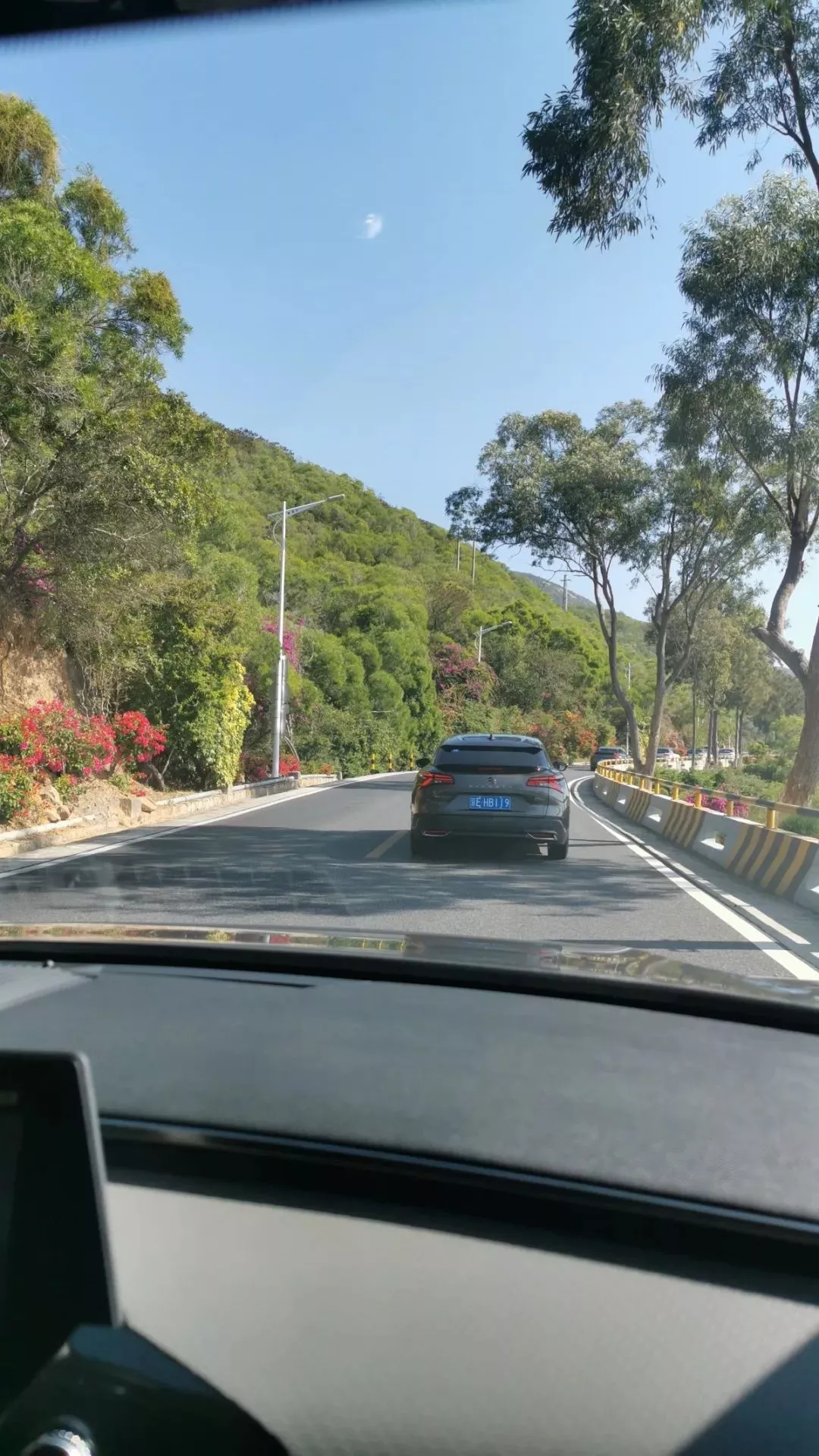 點擊進入看圖評論